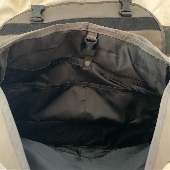 Messenger bag - Picture 3 of 10